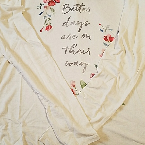 Hollister long Sleeve Shirt - Picture 2 of 3